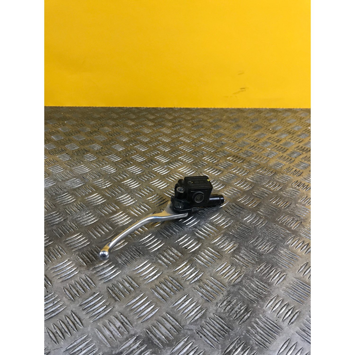 Maitre cylindre frein avant pour PIAGGIO VESPA 300 GTS Sei Giorni 2017