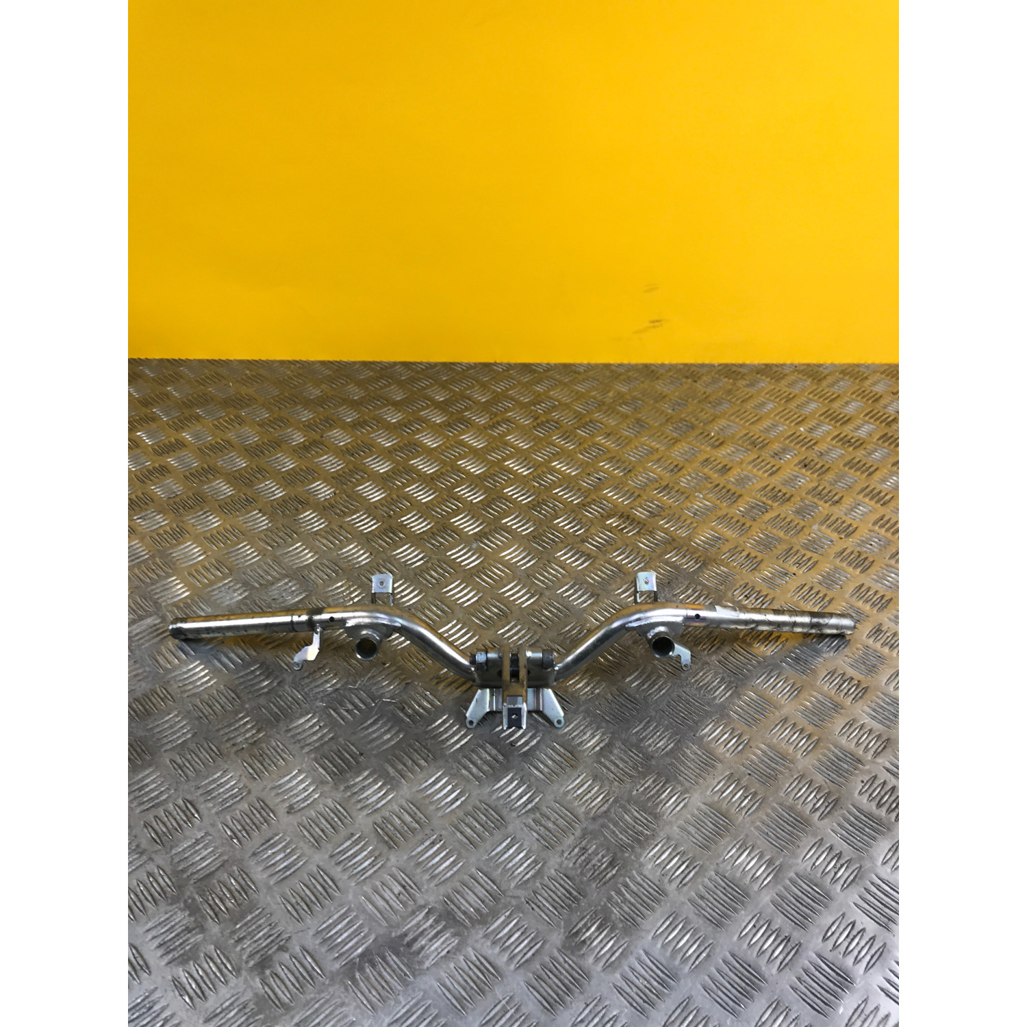 Guidon une pièce pour PIAGGIO VESPA 300 GTS Sei Giorni 2017