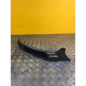 Cache latéral gauche pour PIAGGIO VESPA 300 GTS Sei Giorni 2017