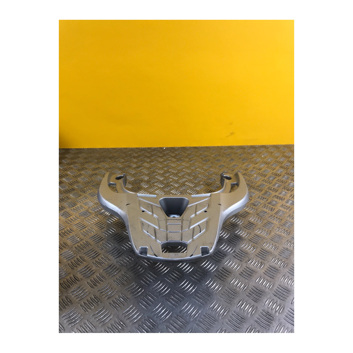 Porte bagage arrière pour HONDA S-wing 125 2011