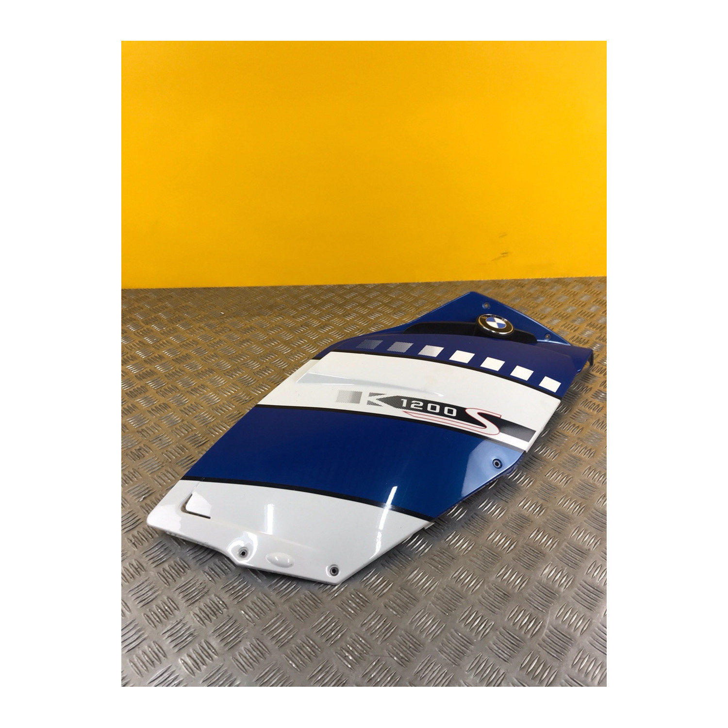 Flanc de carénage droit pour BMW K 1200 S 2005