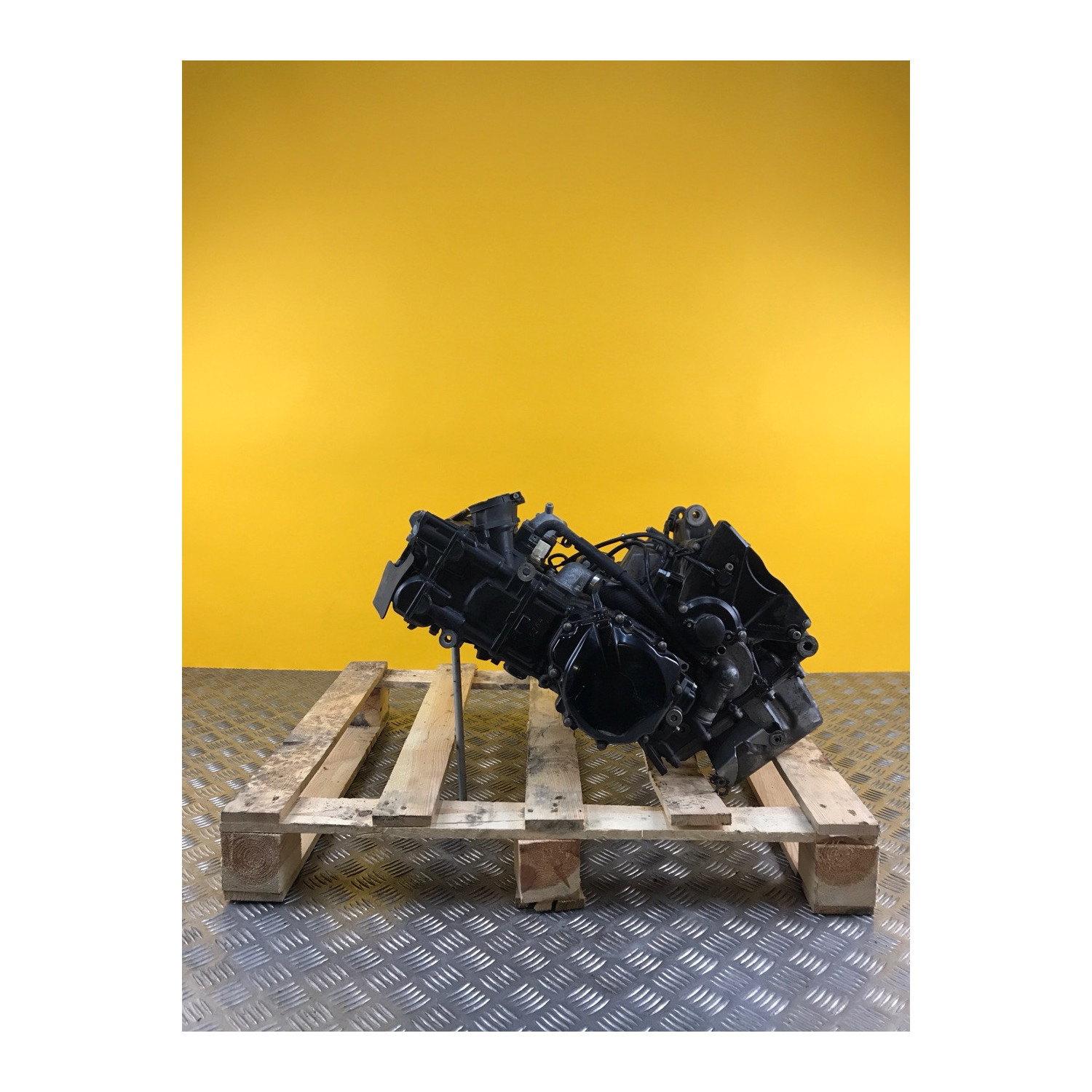 Moteur pour SUZUKI GSR 750 2014