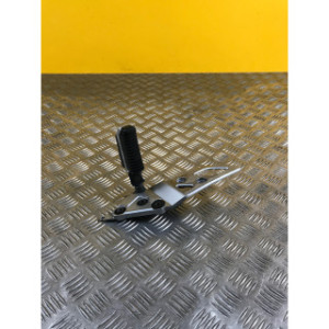 Platine repose pieds avant droite pour SUZUKI BANDIT 650 2007