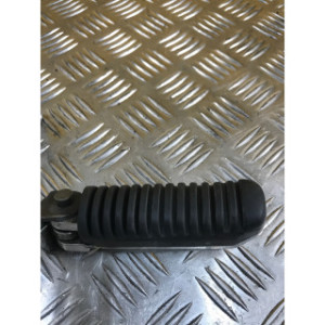 Platine repose pieds avant droite pour SUZUKI BANDIT 650 2007