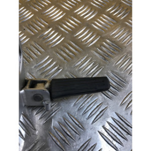 Platine repose pieds arrière gauche pour SUZUKI BANDIT 650 2007