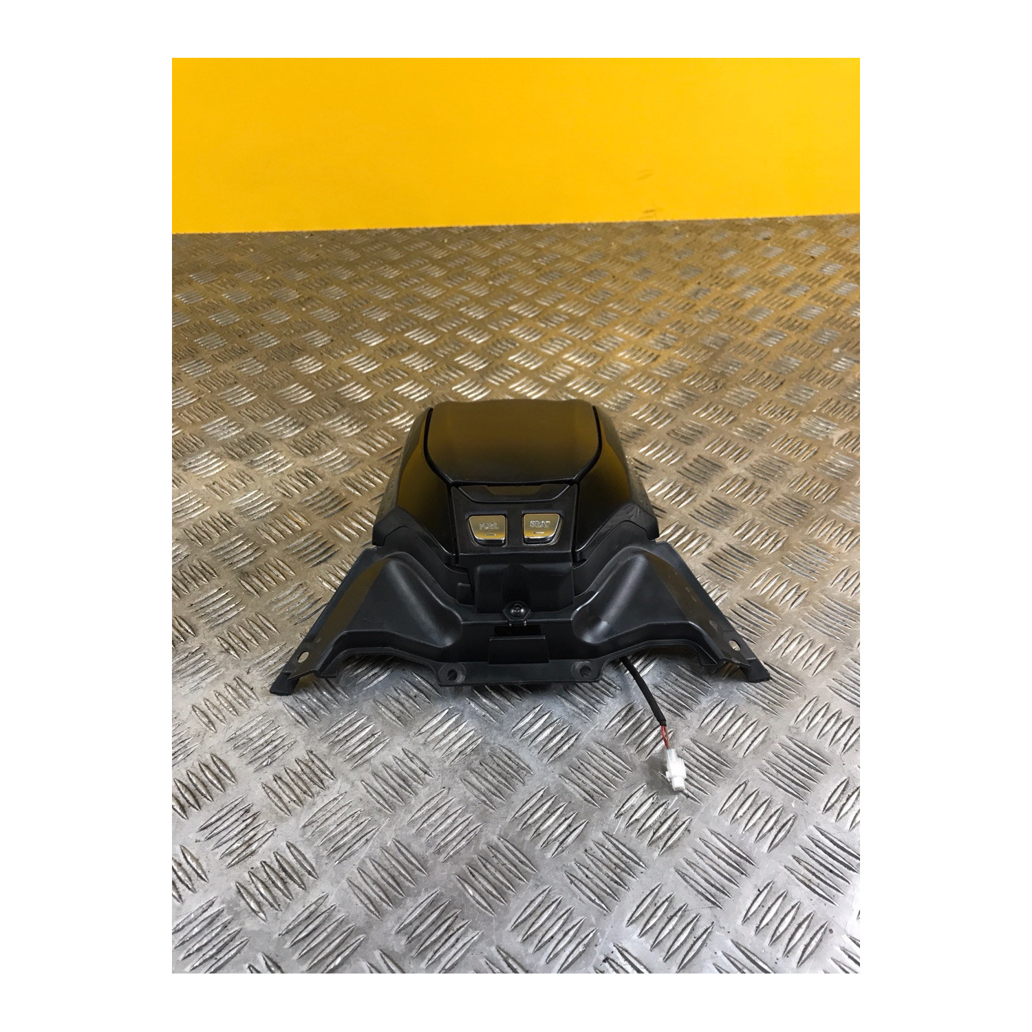 Carénage central trappe à essence pour YAMAHA T MAX 530 2019