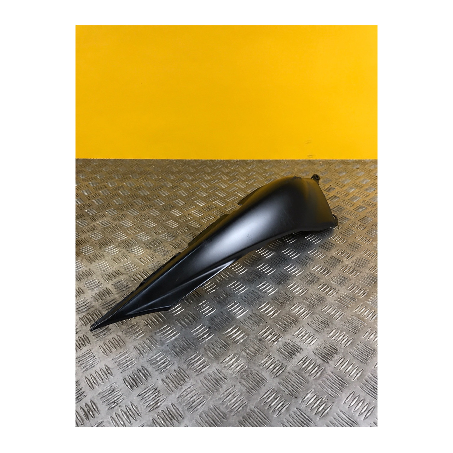 Demi coque arrière droite pour YAMAHA T MAX 530 2019