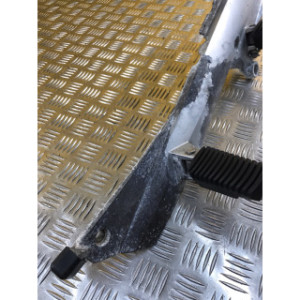 Platine repose pieds avant droite pour BMW R 1200 RT ABS 2005