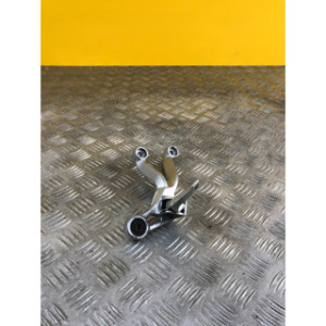 Platine repose pieds arrière droite pour SUZUKI GSXR 1000 2003