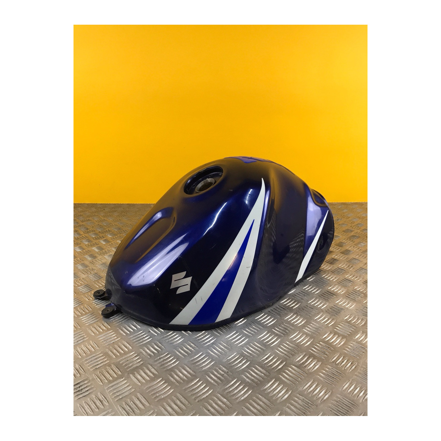 Réservoir de carburant pour SUZUKI GSXR 1000 2003