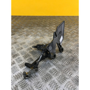 Platine repose pieds avant gauche pour KAWASAKI Z 125 2021