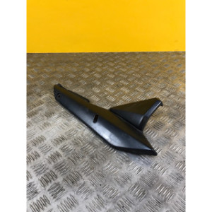Carénage sous selle droit pour SUZUKI BANDIT 650 2005