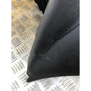 Marche pied droit pour GILERA GP 800 2010