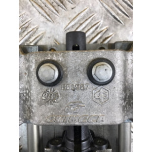 Mecanisme leve bulle pour GILERA GP 800 2010