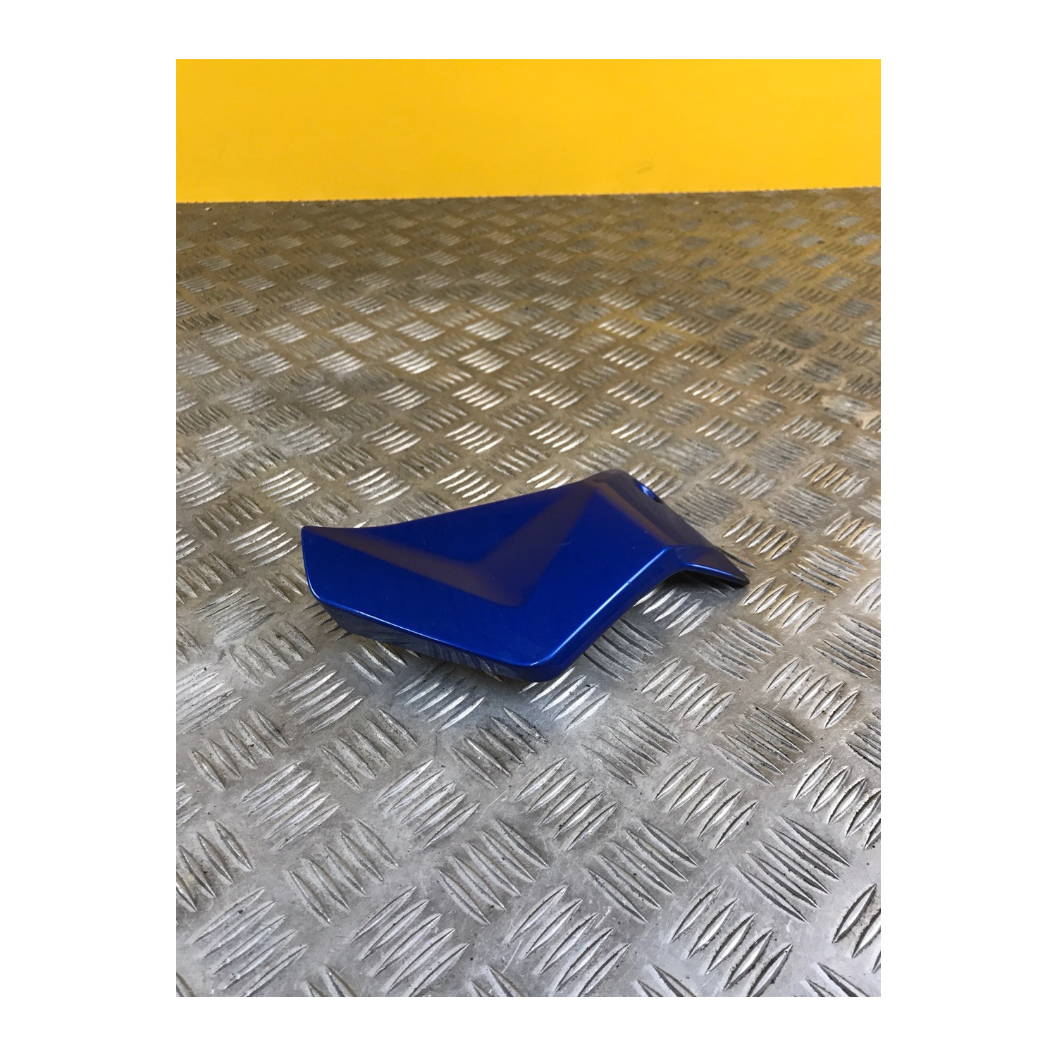 Bas de carénage gauche pour BMW R 1250 RS 2023