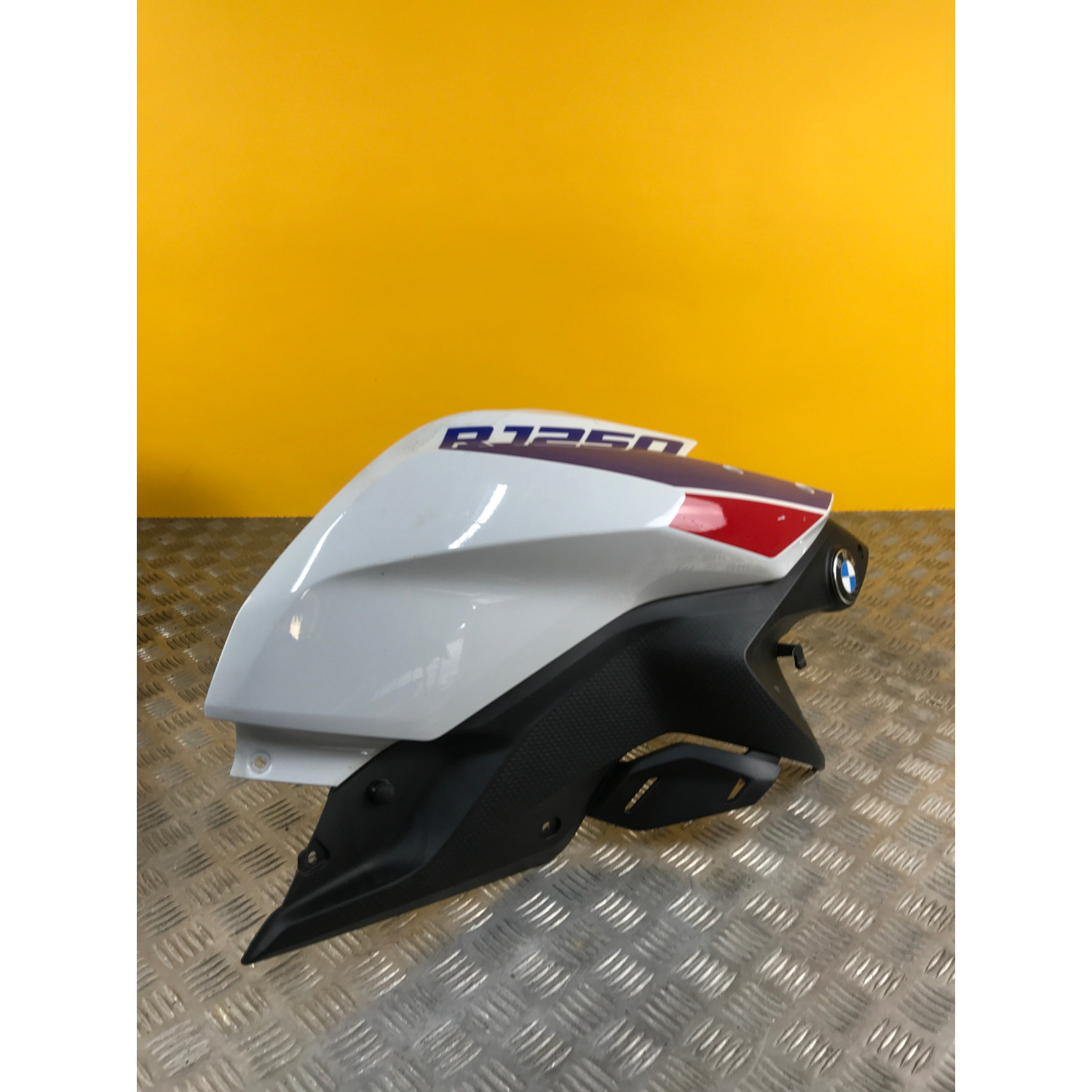 Cache reservoir droit pour BMW R 1250 RS 2023