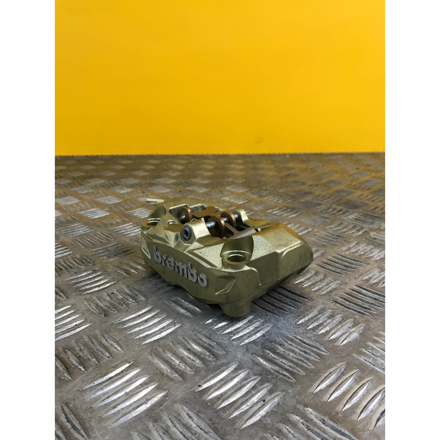 étriers de frein avant gauche pour BMW R 1250 RS 2023