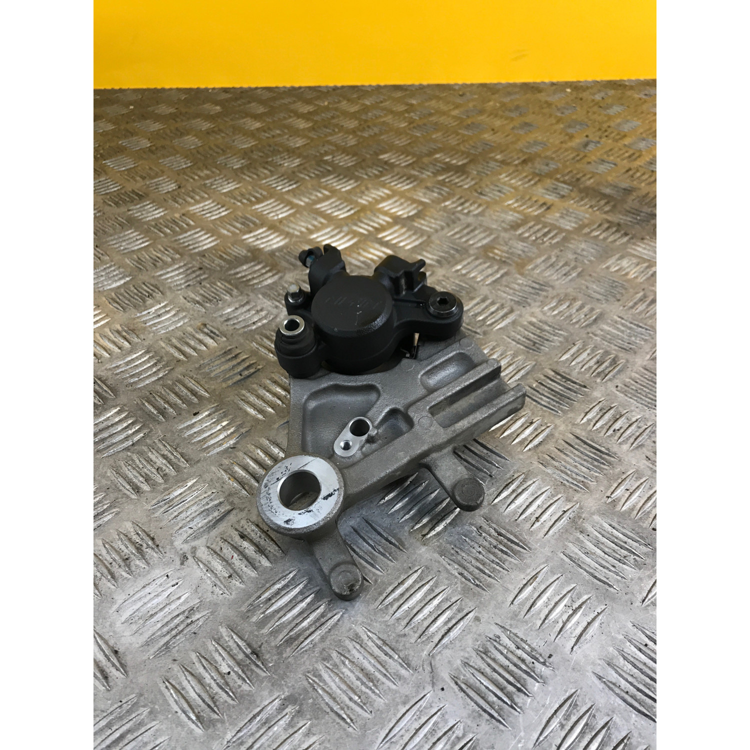 étrier de frein arrière pour HONDA CRF1100 L Africa Twin 2024