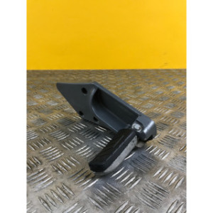 Repose pied droit pour GILERA GP 800 2010