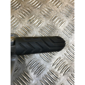 Repose pied droit pour GILERA GP 800 2010