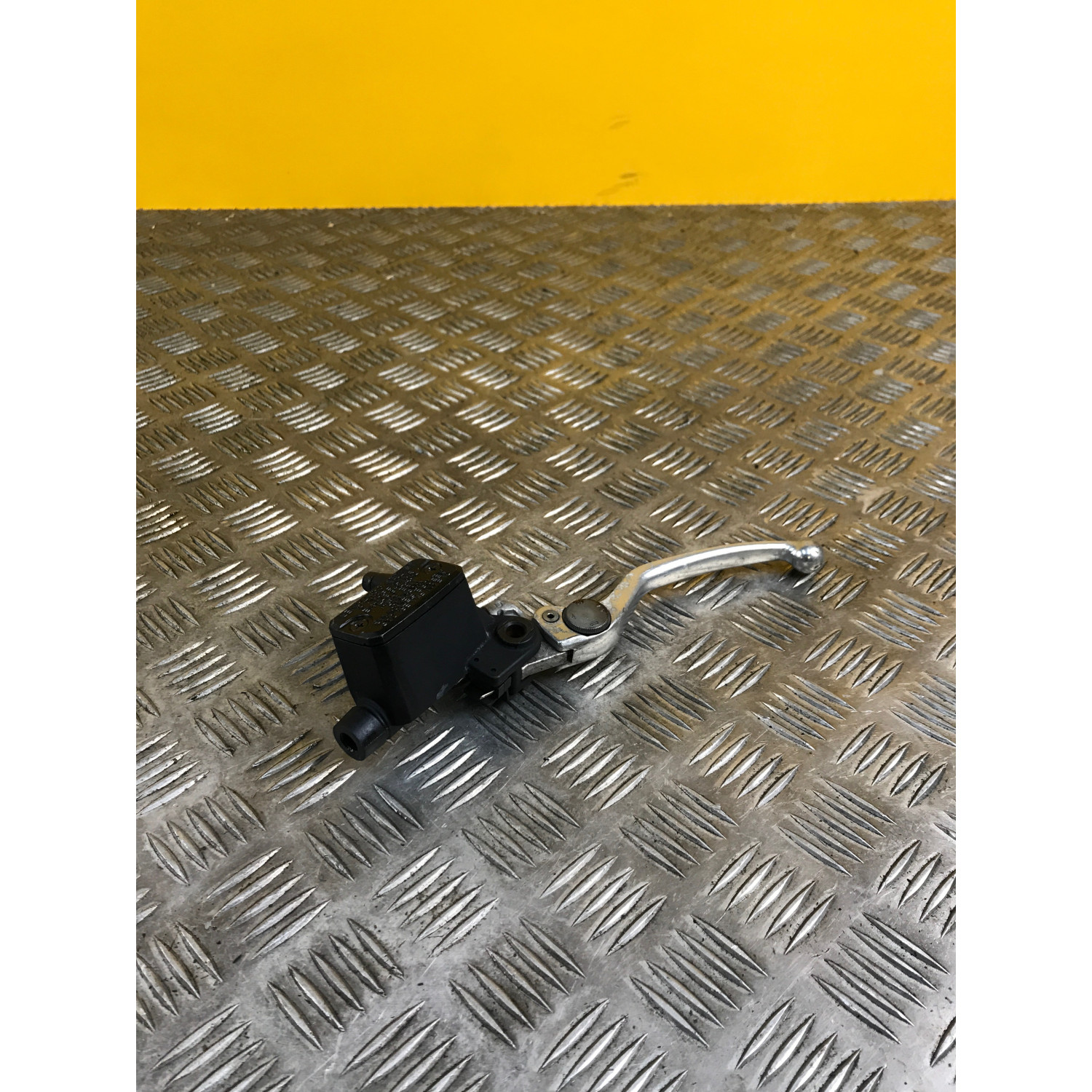 Maitre cylindre frein arrière pour GILERA GP 800 2010