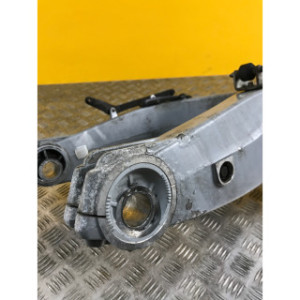 Bras oscillant pour GILERA GP 800 2010