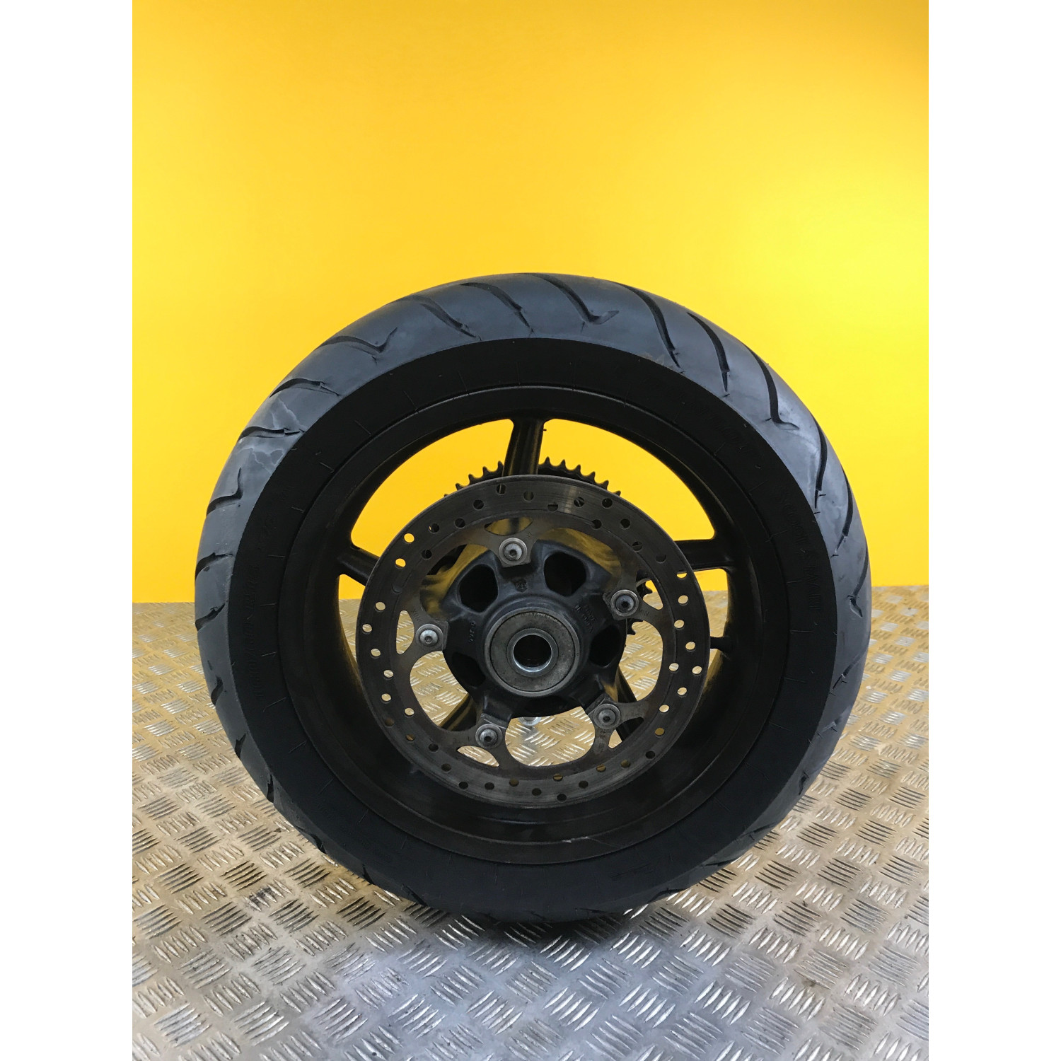 Jante arrière pour GILERA GP 800 2010