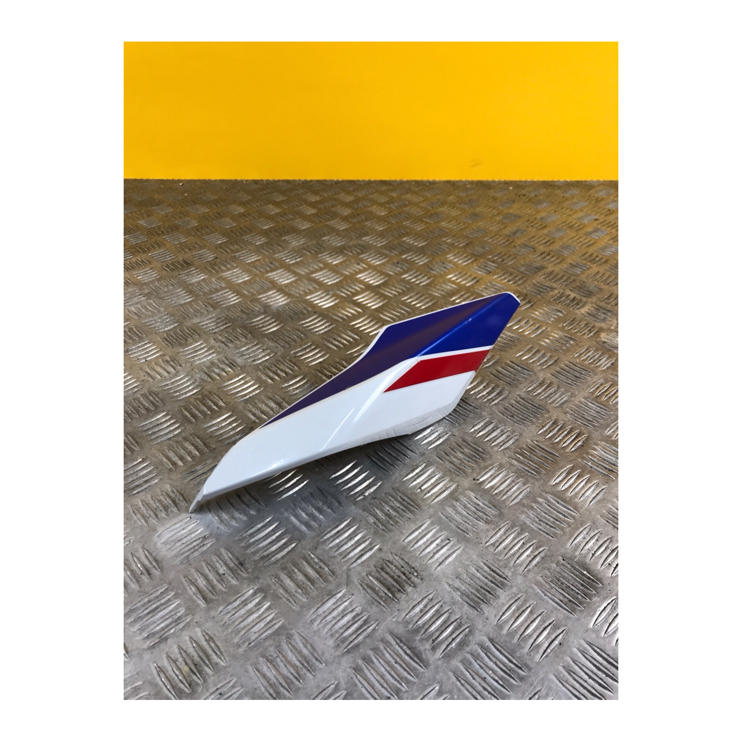 Carenage lateral gauche pour BMW R 1250 RS 2023