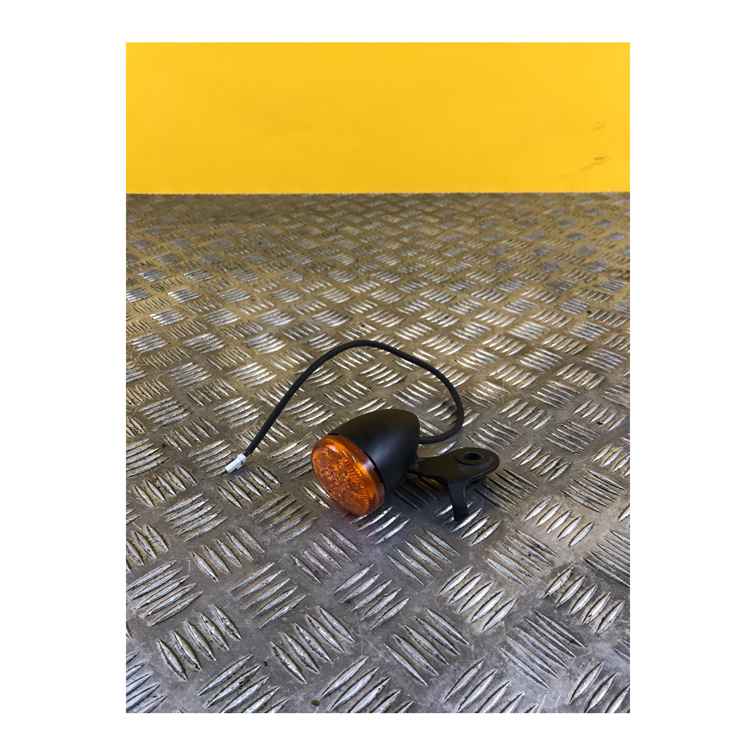 Clignotant avant droit pour INDIAN DARK HORSE 2016