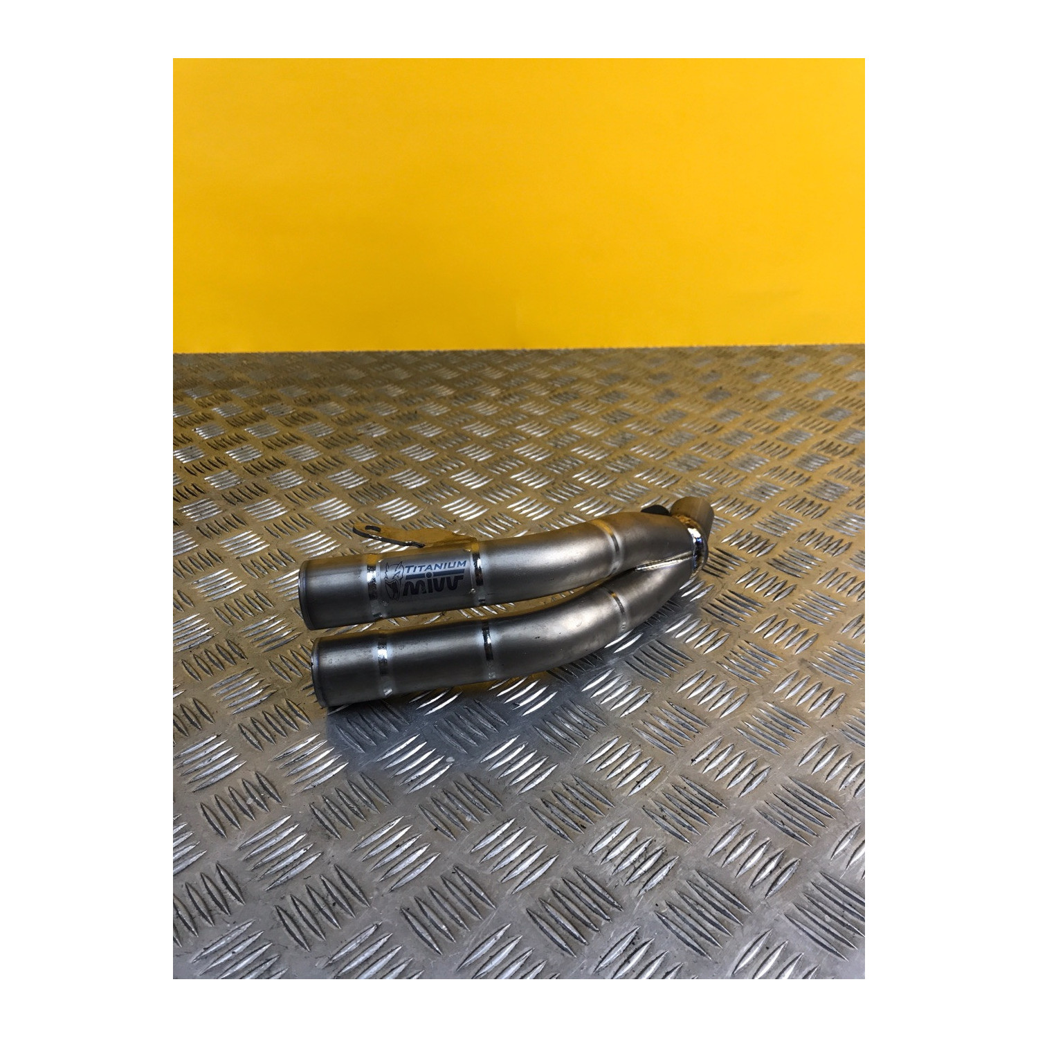 Silencieux échappement pour SUZUKI GLADIUS 650 2010