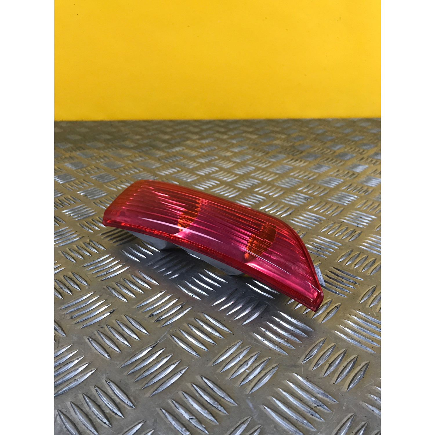 Clignotant arrière gauche pour PIAGGIO X EVO 125 2014