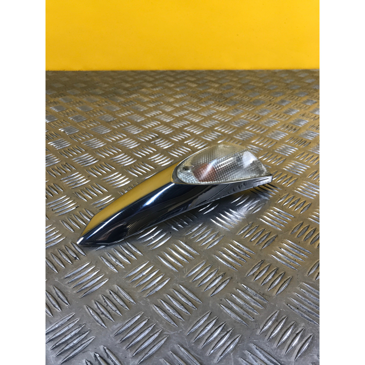 Clignotant avant droit pour PIAGGIO X EVO 125 2014