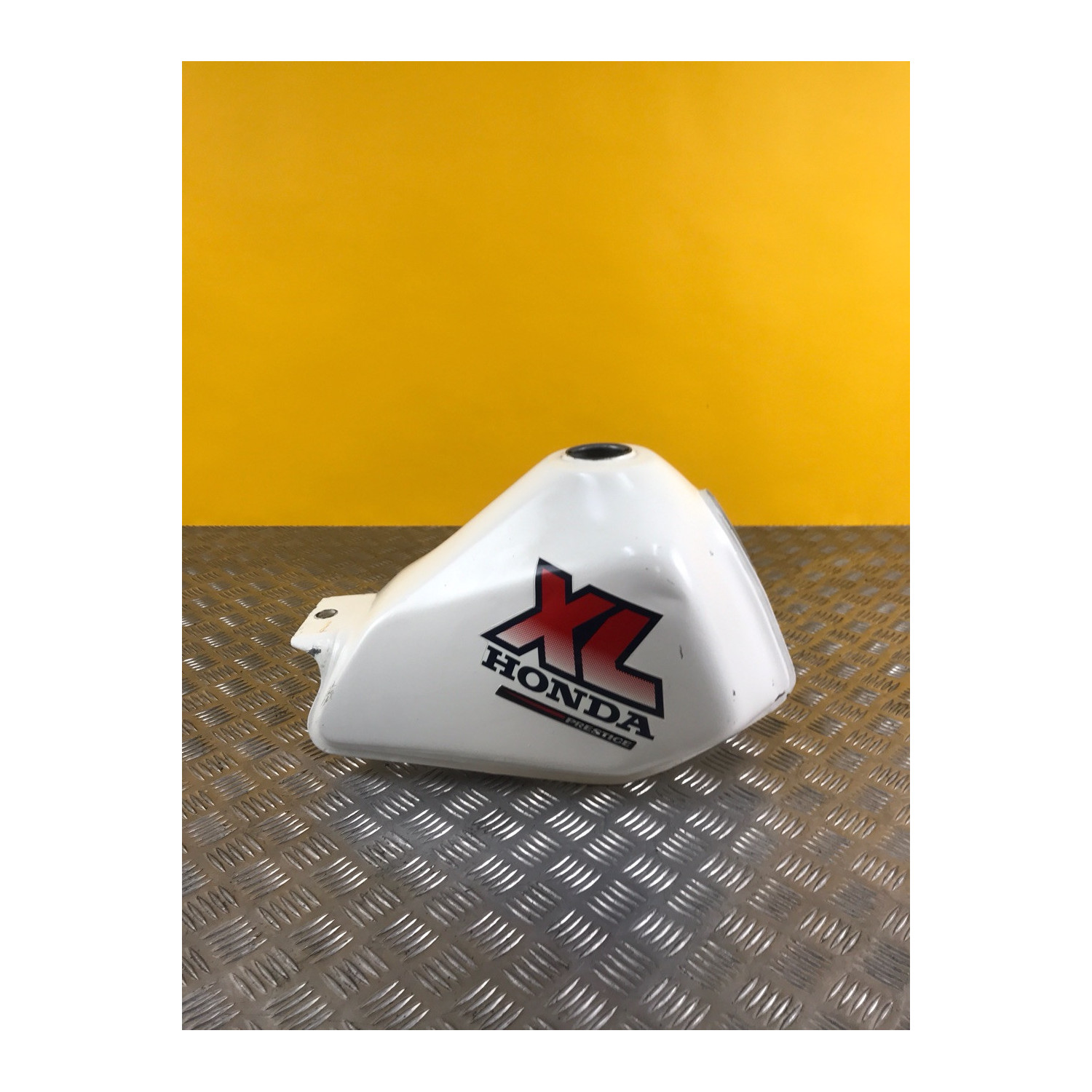 Réservoir de carburant pour HONDA XLR 350 1989