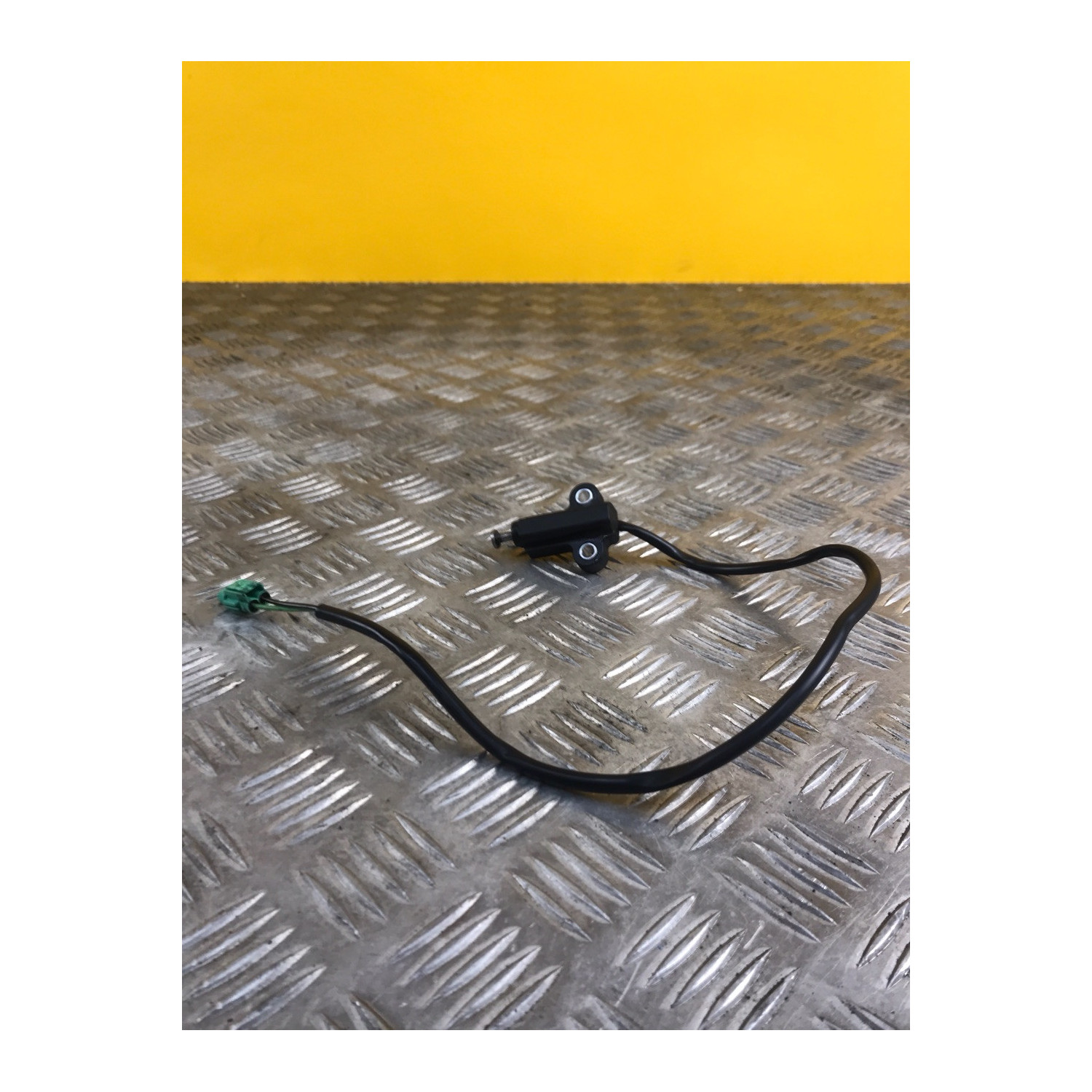 Contacteur bequille pour SUZUKI GSR 750 2014