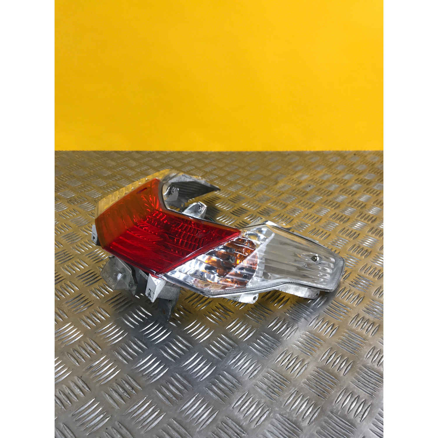 Feux arrière pour KYMCO DINK 2008