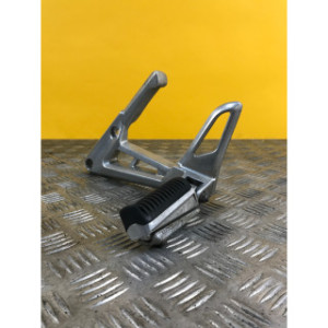 Repose pied arrière gauche pour YAMAHA FAZER 1000 2001