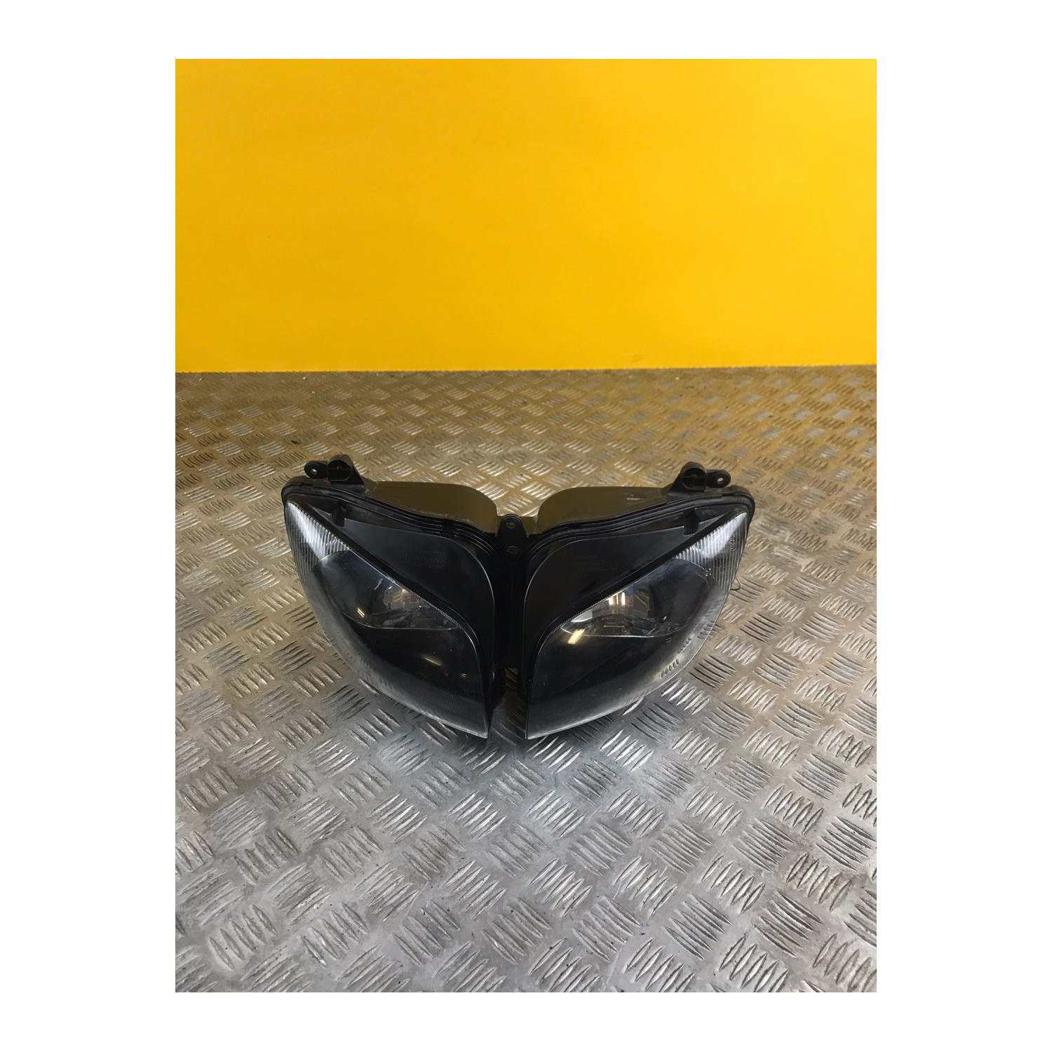 Phare avant pour YAMAHA FAZER 1000 2001