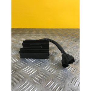 Régulateur de tension pour SUZUKI GSR 750 2014
