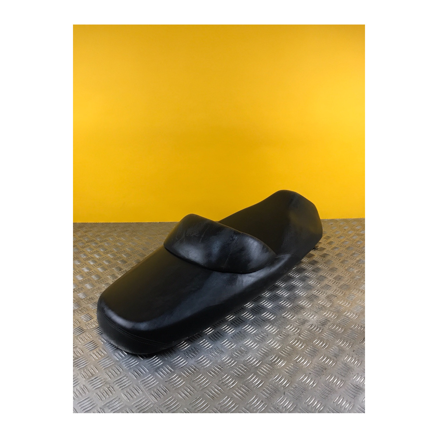 SELLE BIPLACE pour SYM GTS 300 2010