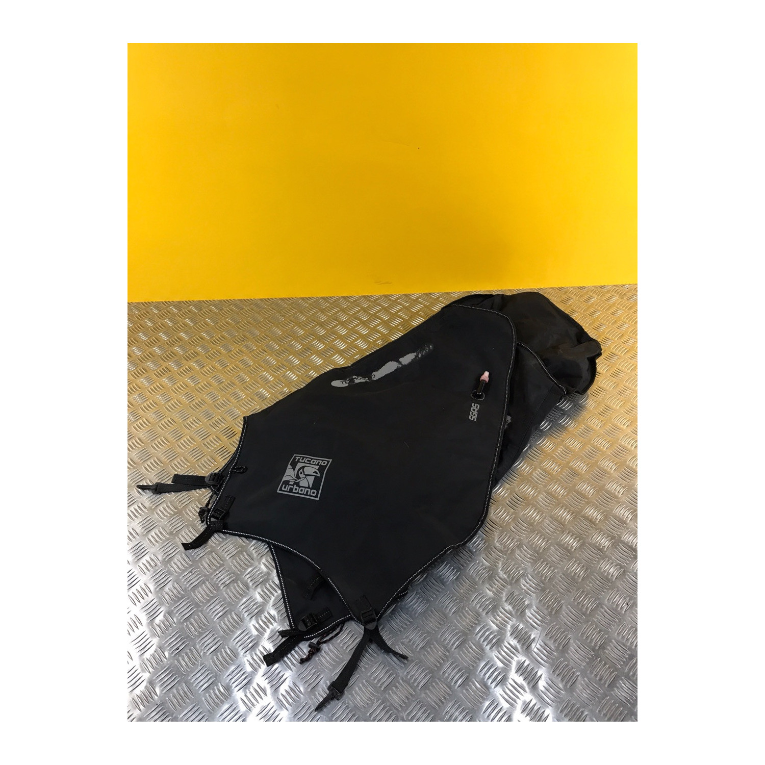 Tablier pour PIAGGIO MP3 300 R062W-X