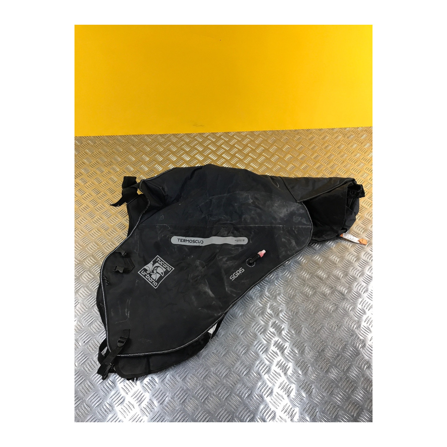 Tablier pour YAMAHA NEO S 125 R017-X