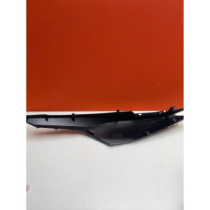 Flanc de carénage droit pour HONDA FORZA 300 2018 83200-K0B-D11ZD