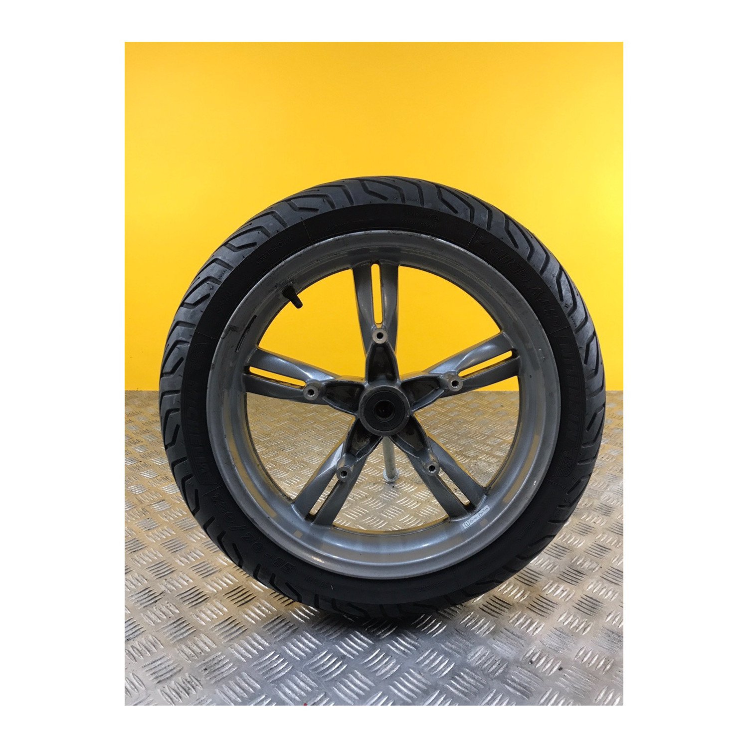 Jante avant pour BMW C650 GT 2012