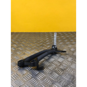 Platine repose pieds arrière droite pour YAMAHA MT 07 2020