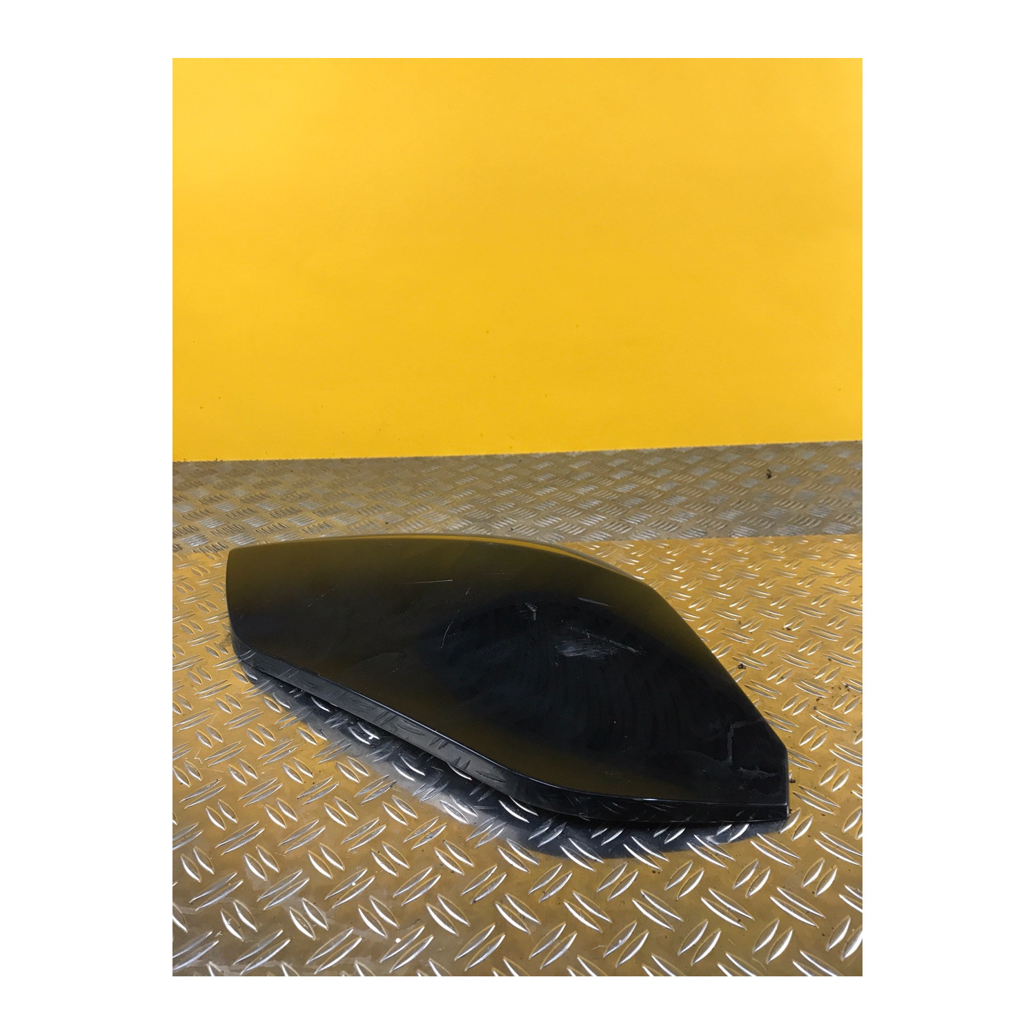 Flanc de carénage droit pour BMW C650 GT 2012
