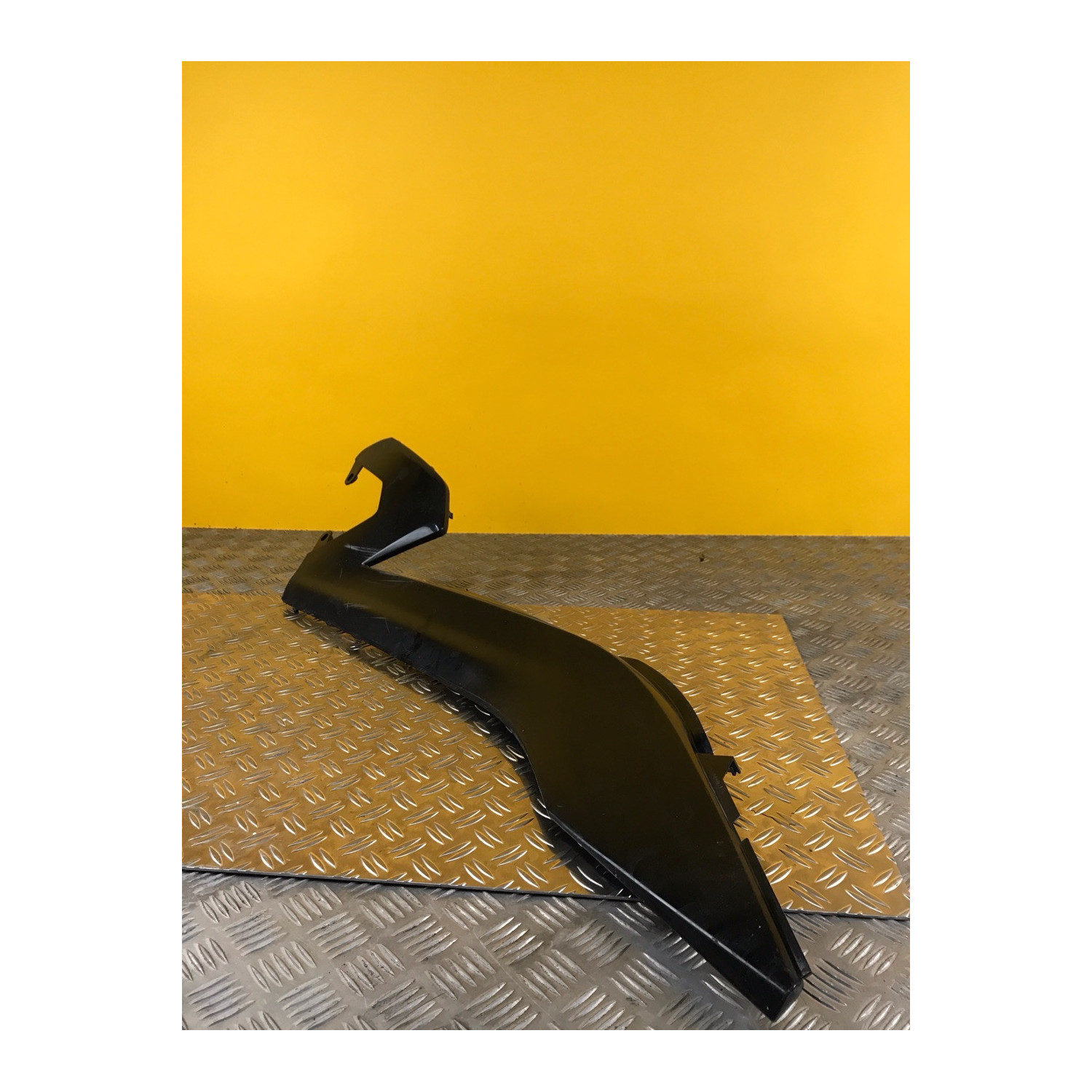 Cache latéral gauche pour BMW C650 GT 2012