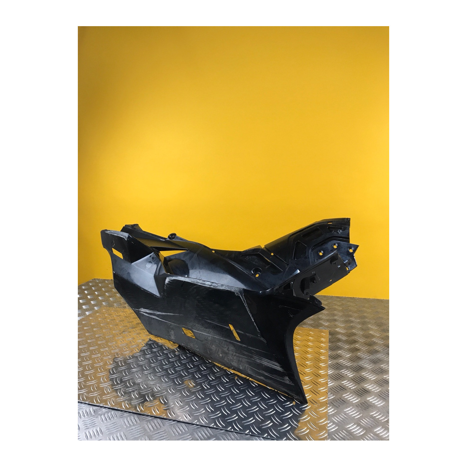 Marche pied droit pour BMW C650 GT 2012