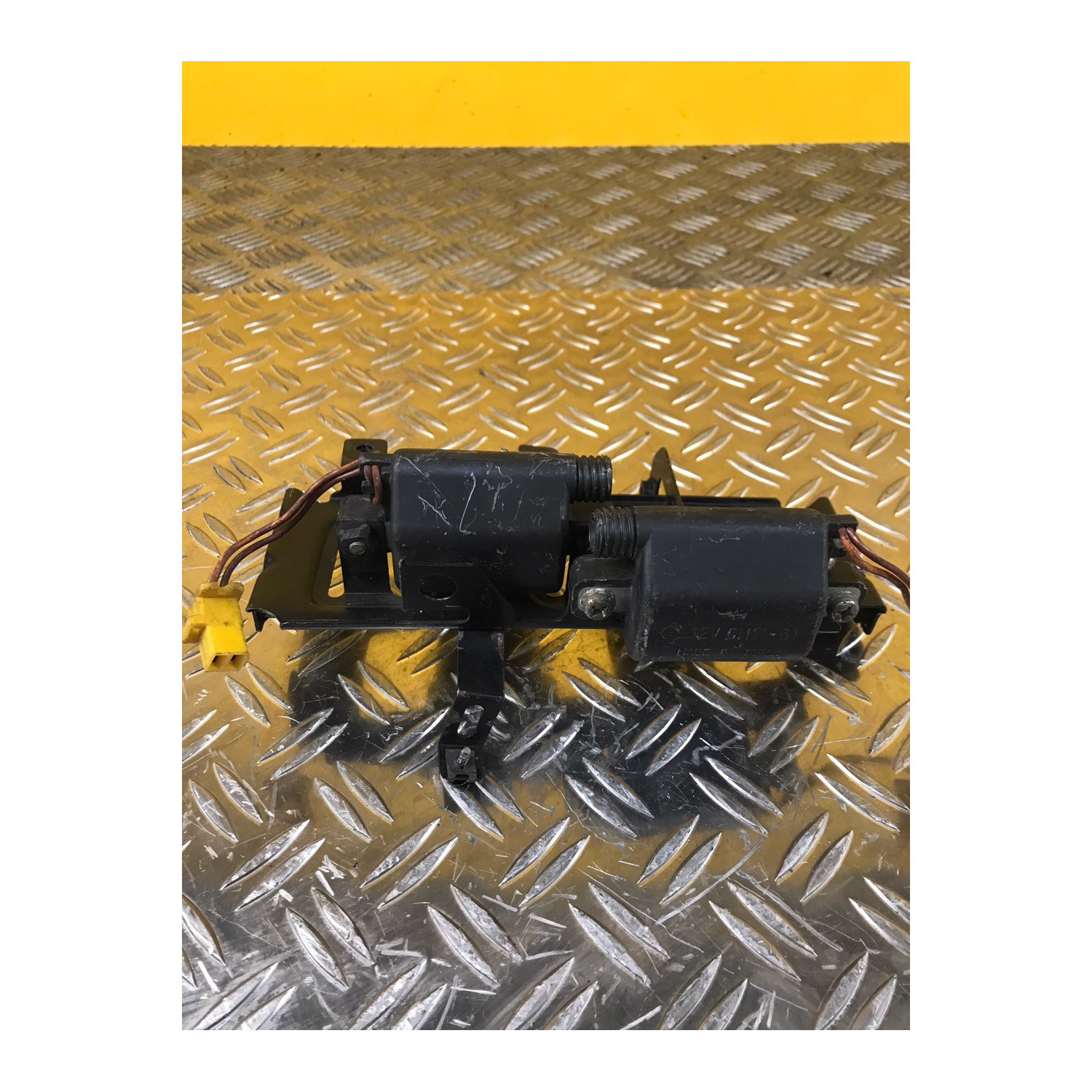 Bobine allumage pour YAMAHA VMAX 1200 1999