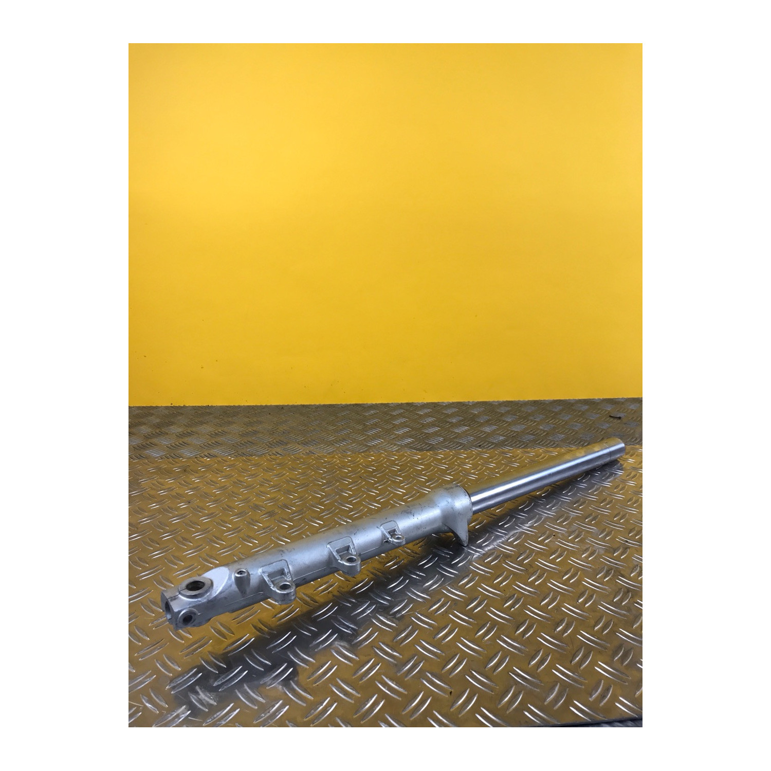 Fourche gauche pour YAMAHA VMAX 1200 1999