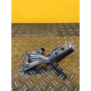 Platine repose pieds avant droite pour YAMAHA VMAX 1200 1999
